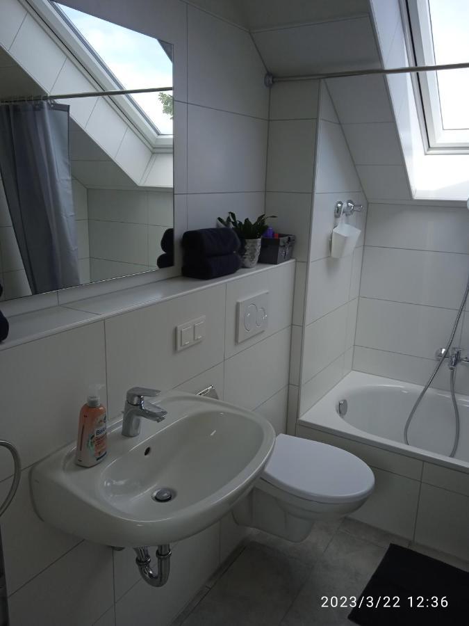Zimmer Frei 3 Wiesbaden Bagian luar foto